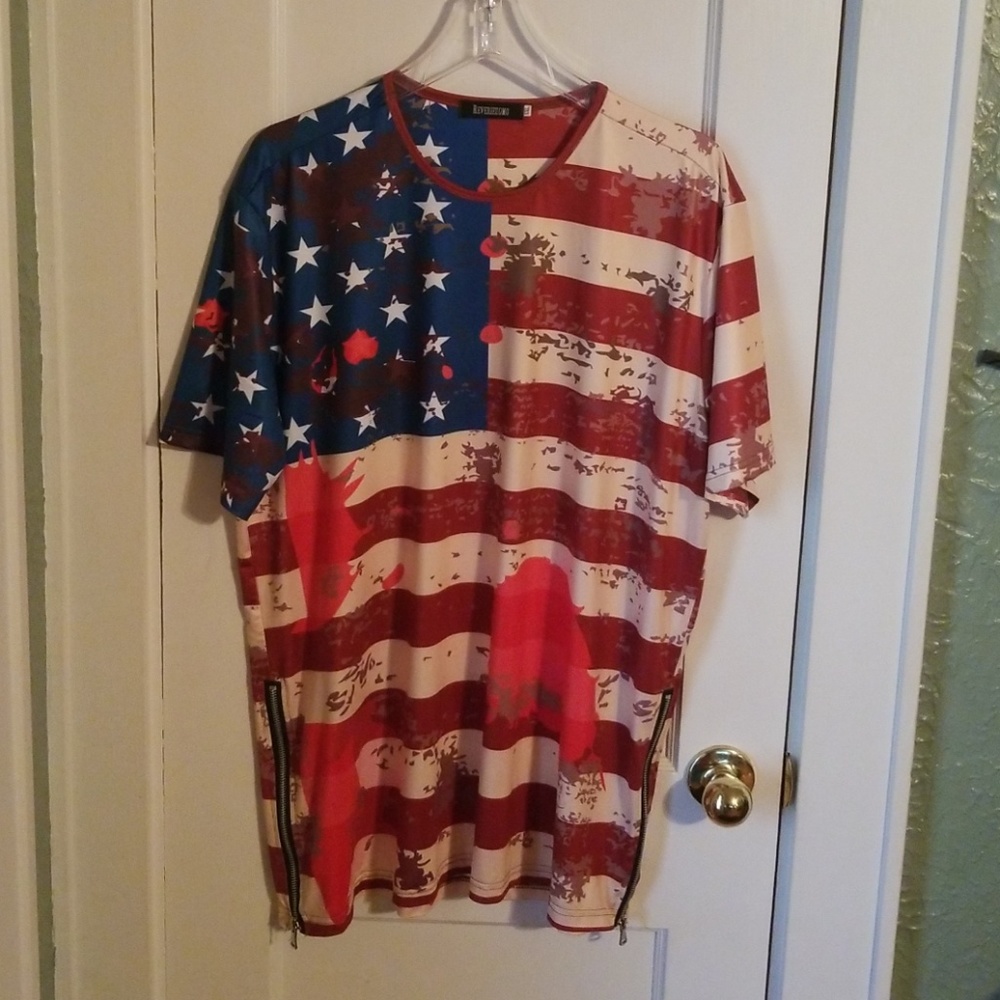 Awesome American flag shirt!!